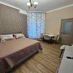дворик * Odessza