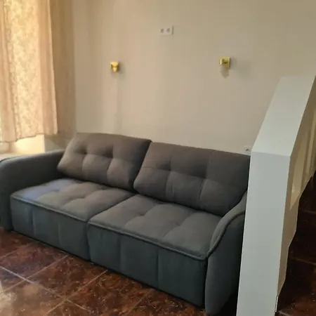 дворик Lägenhet Odessa
