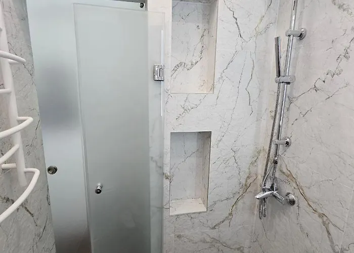 дворик Апартаменты